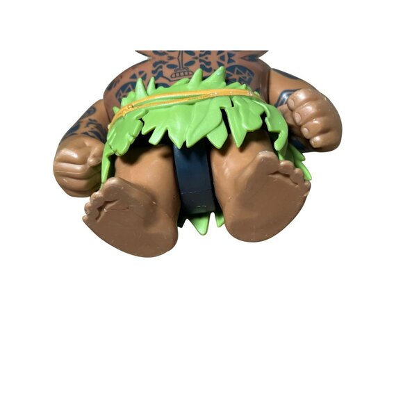 Disney Moana Maui Action Figure 3.75" Collectible Toy With Tattoo Details & Leaf - Picture 5 of 7
